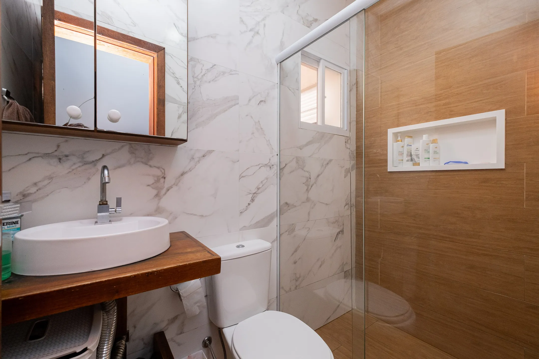 Casa à venda no Amarilis, Laranjal - 75 m², 3 quartos (sendo 1 suíte), móveis de alta qualidade, churrasqueira e 5 placas solares. - 7