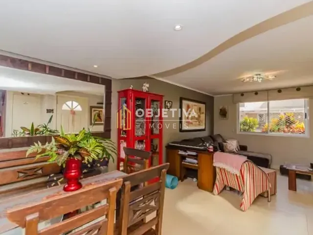 Casa 4 quartos e 2 banheiros, à venda, no bairro São Sebastião em Porto Alegre