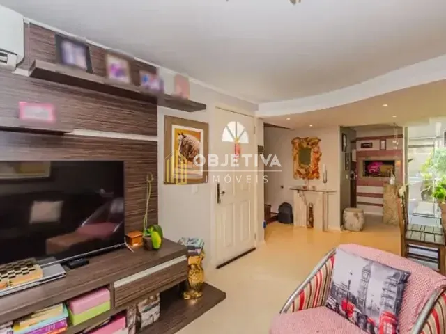 Casa 4 quartos e 2 banheiros, à venda, no bairro São Sebastião em Porto Alegre