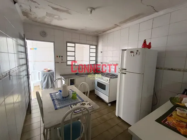Casa com 162m² 3 quartos e 1 banheiro, à venda, no bairro Ipiranga em Ribeirão Preto