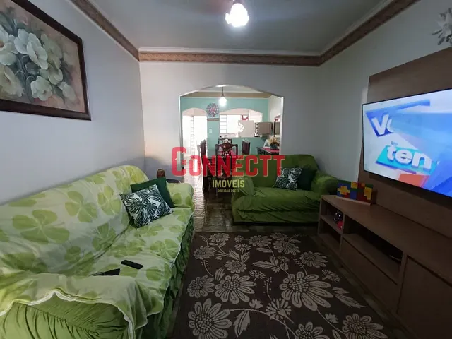 Casa com 162m² 3 quartos e 1 banheiro, à venda, no bairro Ipiranga em Ribeirão Preto