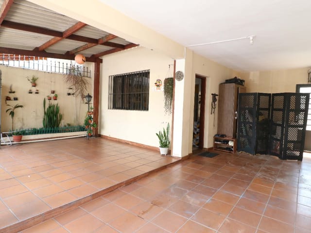 Casa com 200m² 2 quartos e 1 banheiro, à venda, no bairro Vila Romana em São Paulo