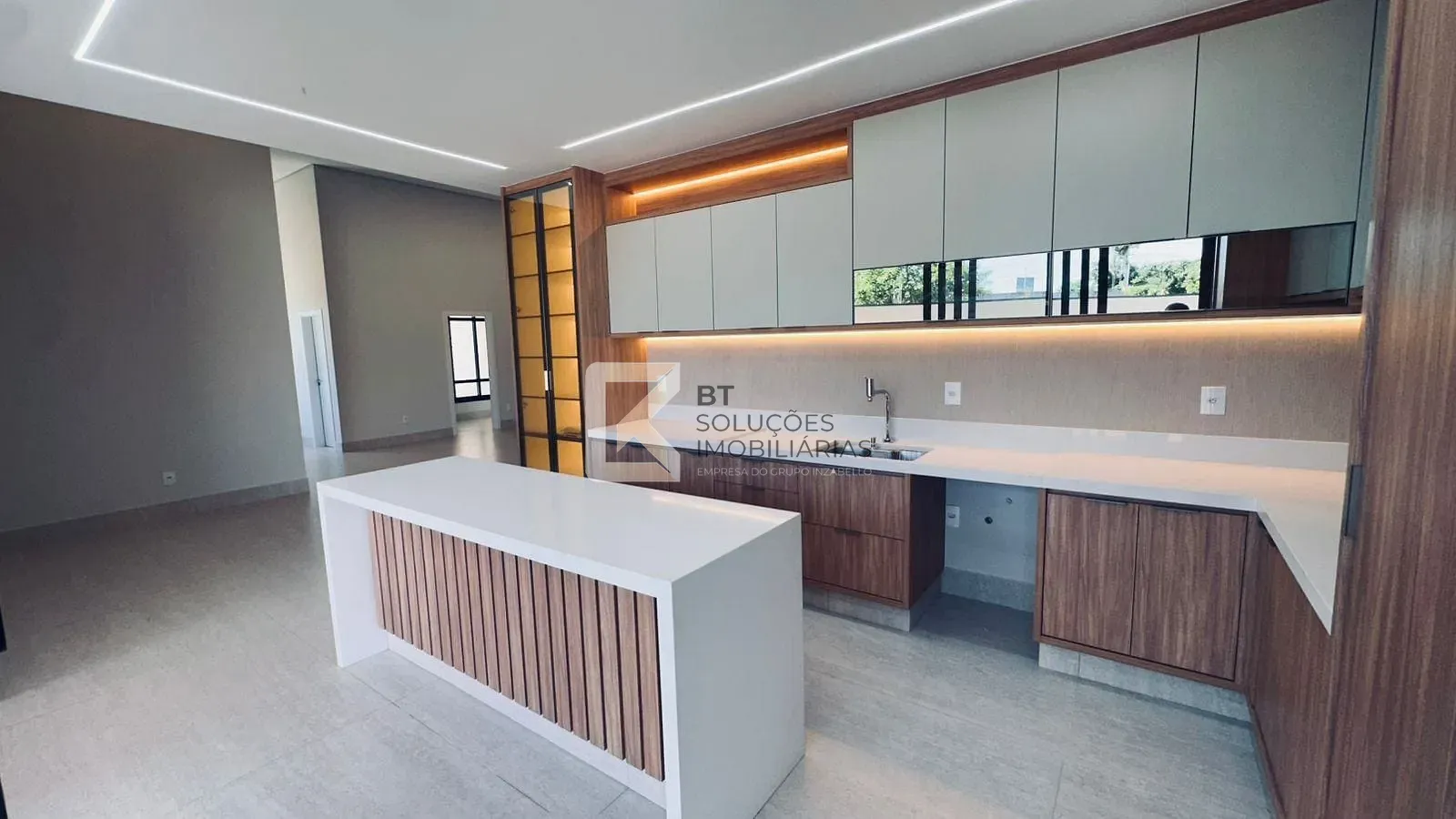 Casa, 3 quartos, 210 m² - Foto 9