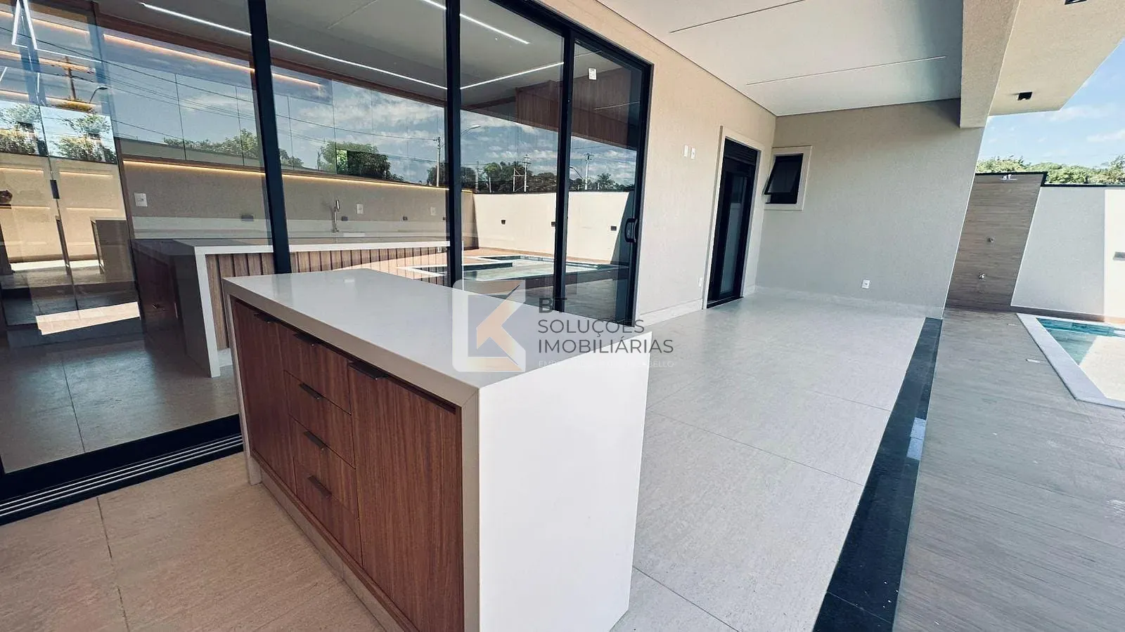 Casa, 3 quartos, 210 m² - Foto 30