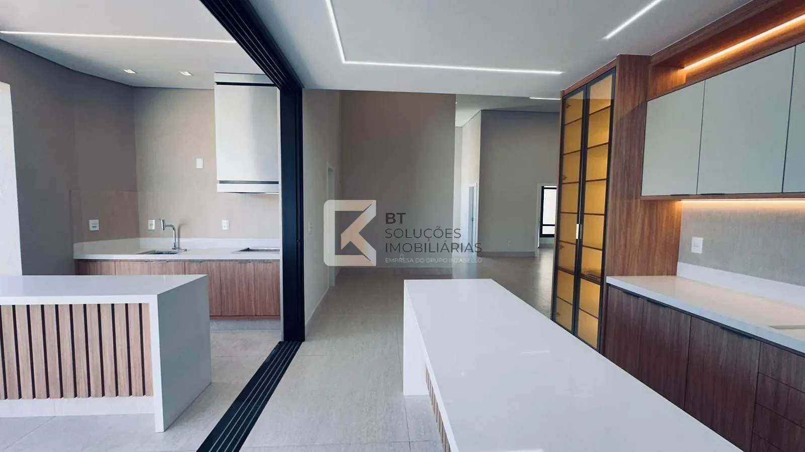 Casa, 3 quartos, 210 m² - Foto 4