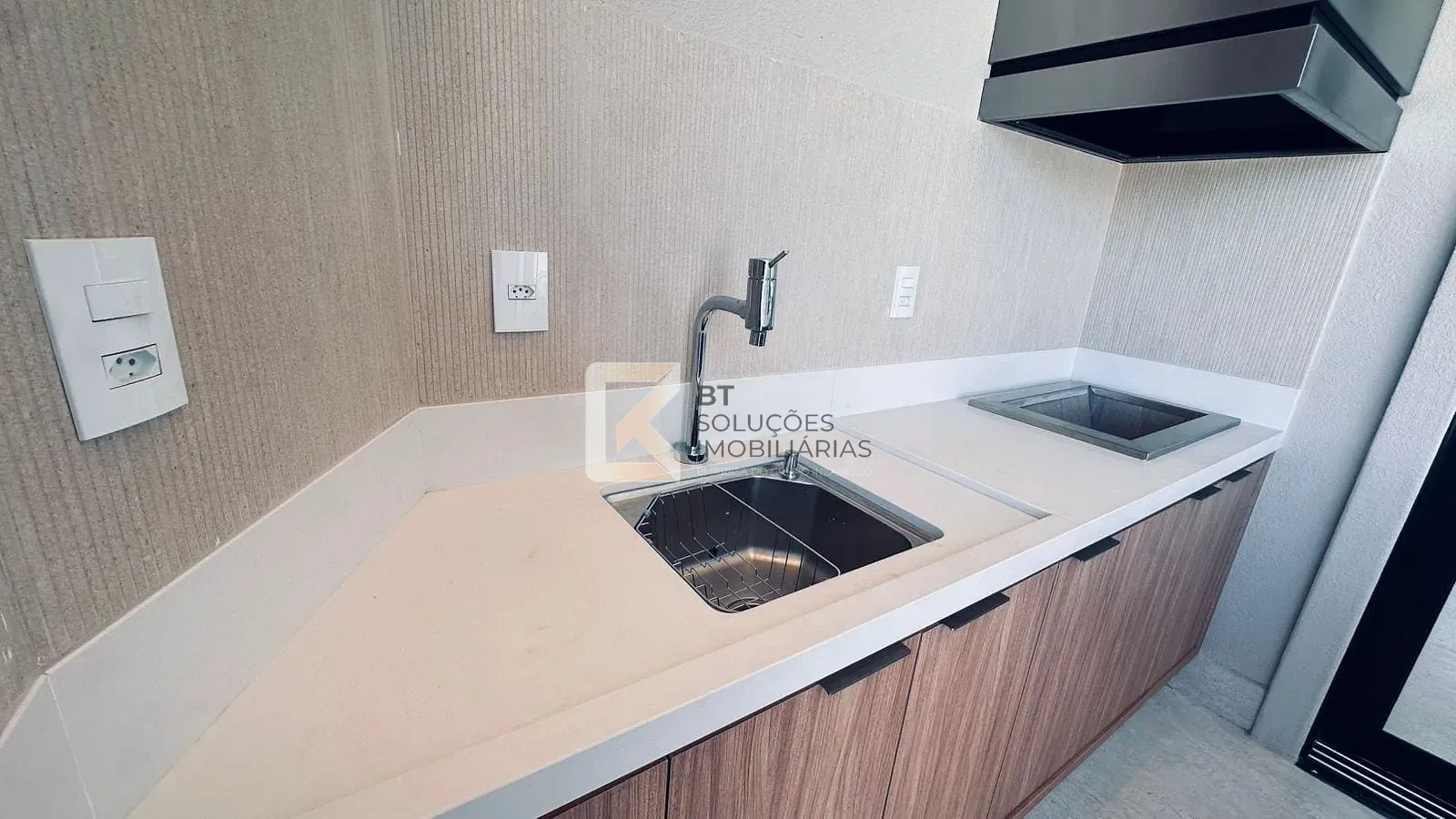 Casa, 3 quartos, 210 m² - Foto 33