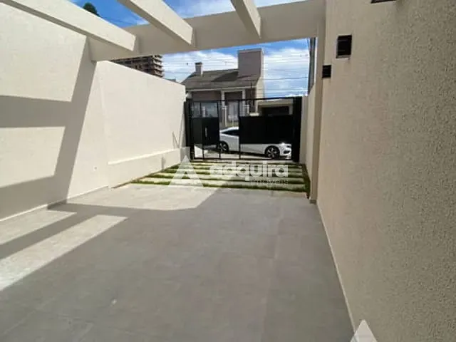 Sobrado com 175m² 3 quartos e 3 banheiros, à venda, no bairro Orfãs em Ponta Grossa