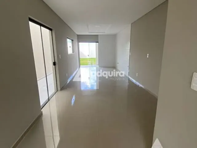 Sobrado com 175m² 3 quartos e 3 banheiros, à venda, no bairro Orfãs em Ponta Grossa