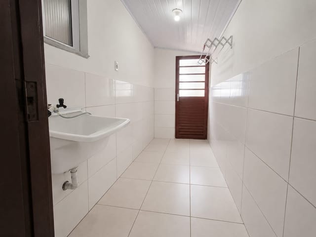 Casa 4 quartos e 3 banheiros, à venda, no bairro Fragata em Pelotas