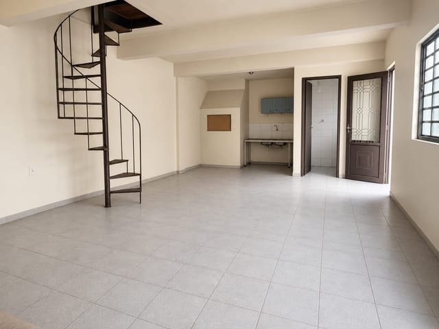 Casa 4 quartos e 3 banheiros, à venda, no bairro Fragata em Pelotas