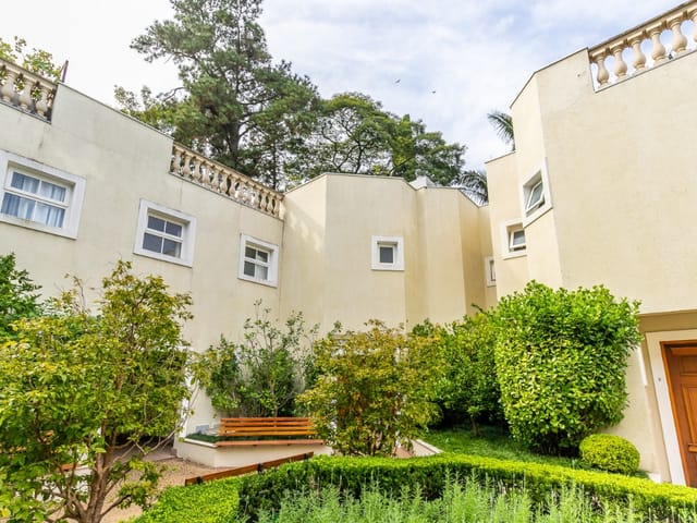 Casa com 533m² 4 quartos e 6 banheiros, à venda, no bairro Jardim Petrópolis em São Paulo