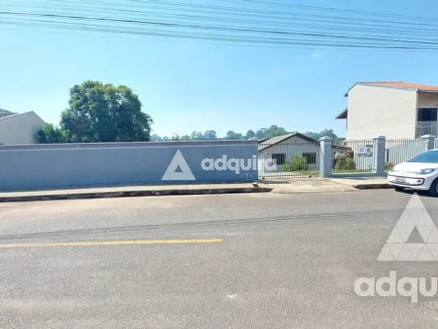 Casa com 717m² 3 quartos e 2 banheiros, à venda, no bairro Contorno em Ponta Grossa