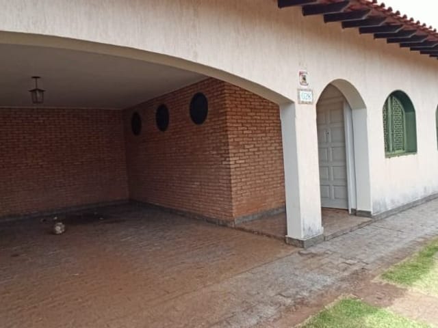 Foto do Casa - Casa com 3 dormitórios à venda, 439 m² por R$ 750.000,00 - Boa Vista - Uberaba/MG | ZUCATO IMOBILIARIA LTDA
