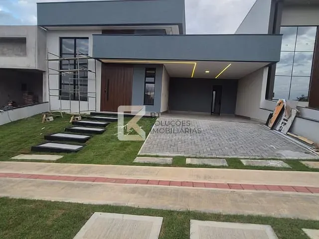 Casa com 300m² 3 quartos e 3 banheiros, à venda, no bairro Jardim Juliana em Indaiatuba