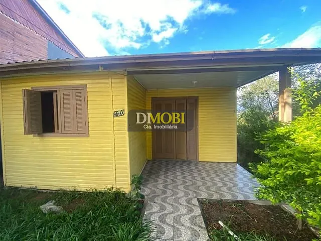 Casa com 300m² 2 quartos e 2 banheiros, à venda ou para alugar, no bairro Rincão da Madalena em Gravataí