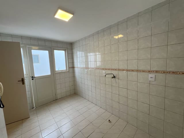 Casa com 60m² 1 quarto e 1 banheiro, à venda, no bairro Areal em Pelotas