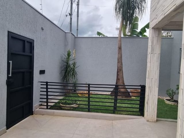 Foto do Casa - Casa com 3 dormitórios à venda, 170 m² por R$ 550.000,00 - Jardim Nenê Gomes - Uberaba/MG | ZUCATO IMOBILIARIA LTDA