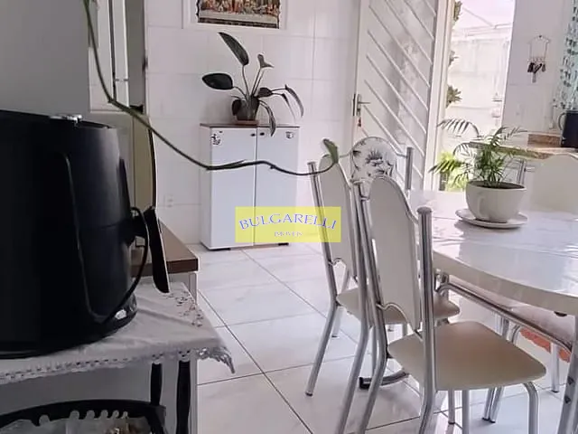 Casa com 261m² 2 quartos e 1 banheiro, à venda, no bairro Parque do Colégio em Jundiaí