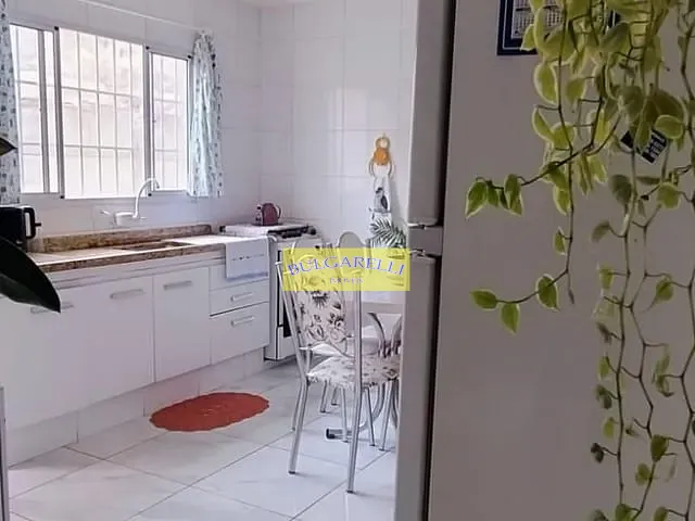 Casa com 261m² 2 quartos e 1 banheiro, à venda, no bairro Parque do Colégio em Jundiaí
