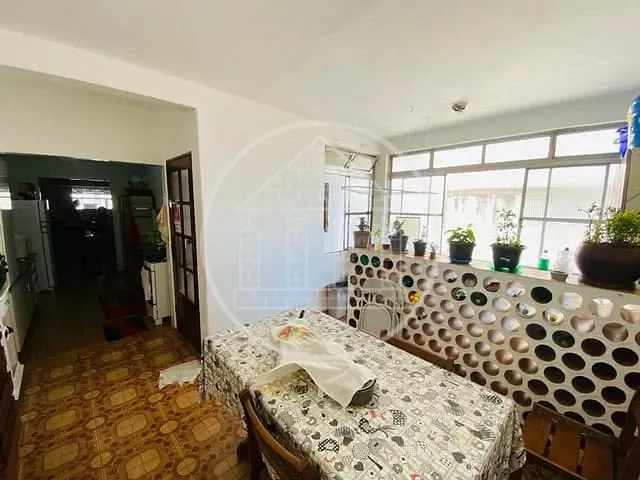 Casa com 250m² 4 quartos e 1 banheiro, à venda, no bairro Cidade Dutra em São Paulo