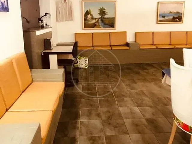 Casa com 260m² 3 quartos e 6 banheiros, à venda, no bairro Vila Marari em São Paulo