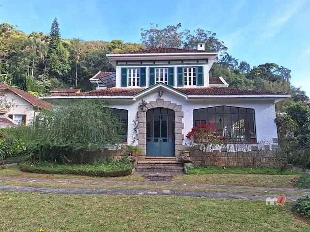 Casa para alugar, no bairro Centro em Petrópolis
