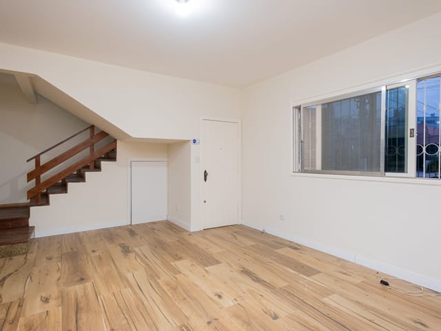 Casa com 327m² 3 quartos e 3 banheiros, à venda, no bairro Areal em Pelotas