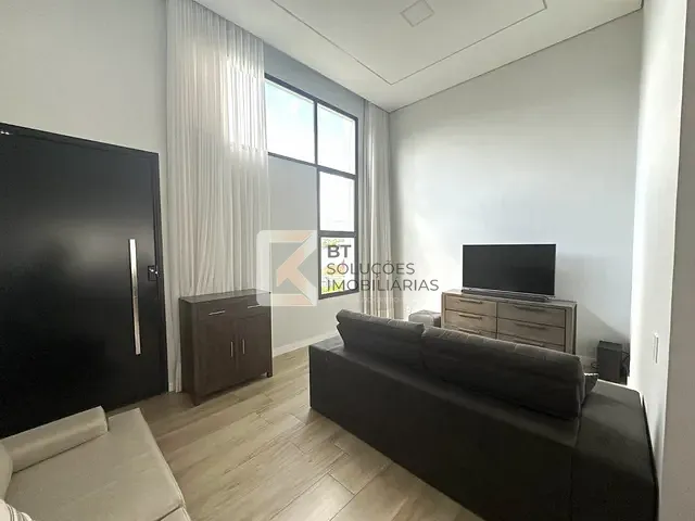 Casa com 327m² 4 quartos e 3 banheiros, à venda, no bairro Vila Rubens em Indaiatuba