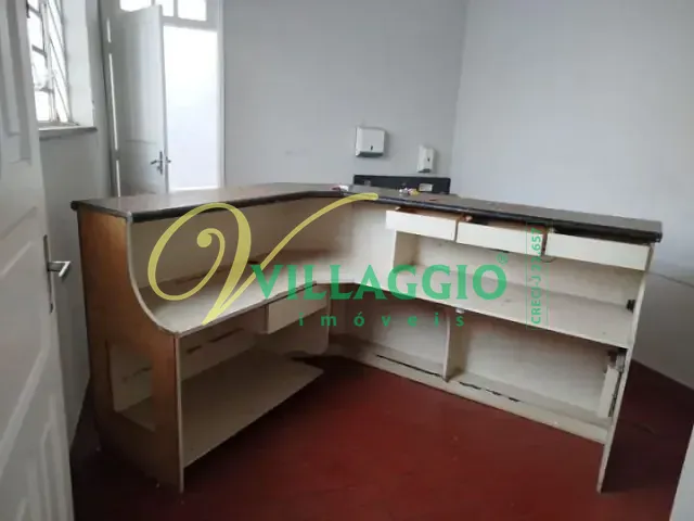 Casa com 246m², à venda ou para alugar, no bairro Centro em São José do Rio Preto