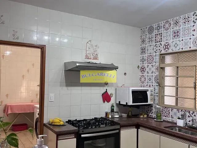 Casa com 300m² 3 quartos e 3 banheiros, à venda, no bairro Vila Joana em Jundiaí