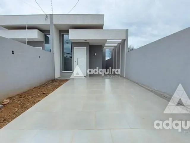 Casa com 100m² 3 quartos e 2 banheiros, à venda, no bairro Nova Rússia em Ponta Grossa