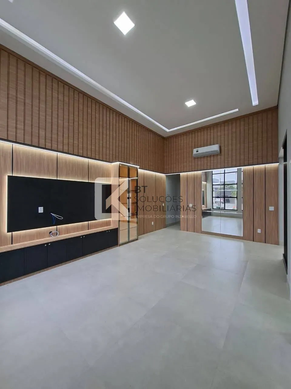 Casa, 3 quartos, 225 m² - Foto 2