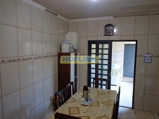 Casa com 200m², à venda, no bairro Jardim Bandeirante (COHAB) em Rio Claro