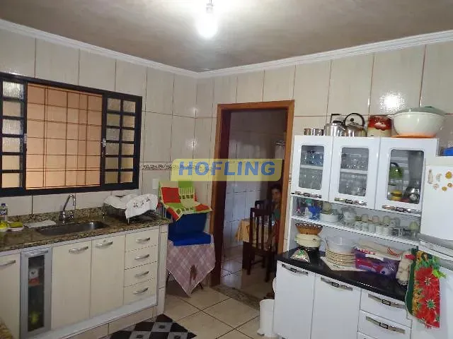 Casa com 200m², à venda, no bairro Jardim Bandeirante (COHAB) em Rio Claro