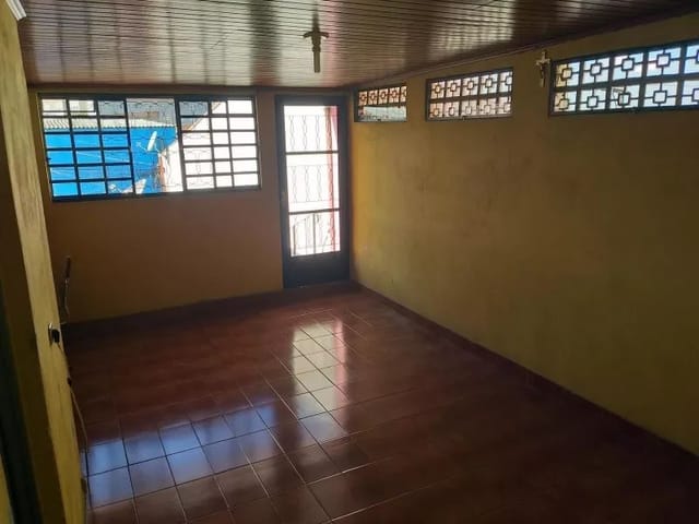 Casa com 169m² 3 quartos e 3 banheiros, à venda, no bairro Jaguaribe em Osasco