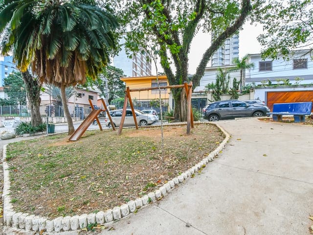 Casa com 257m² 4 quartos e 6 banheiros, à venda, no bairro Vila Mariana em São Paulo