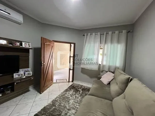 Casa com 125m² 3 quartos e 2 banheiros, à venda, no bairro Jardim Flórida em Indaiatuba