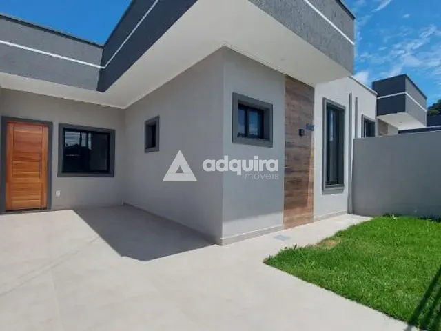 Casa com 105m² 3 quartos e 2 banheiros, à venda, no bairro Uvaranas em Ponta Grossa