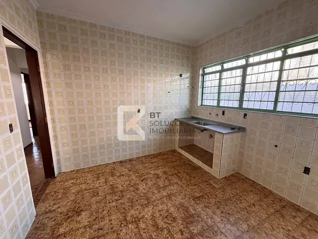 Casa com 400m² 4 quartos e 4 banheiros, à venda, no bairro Jardim Pau Preto em Indaiatuba