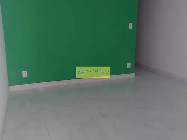 Casa com 210m² 2 quartos e 2 banheiros, à venda, no bairro Jardim Carlos Gomes em Jundiaí