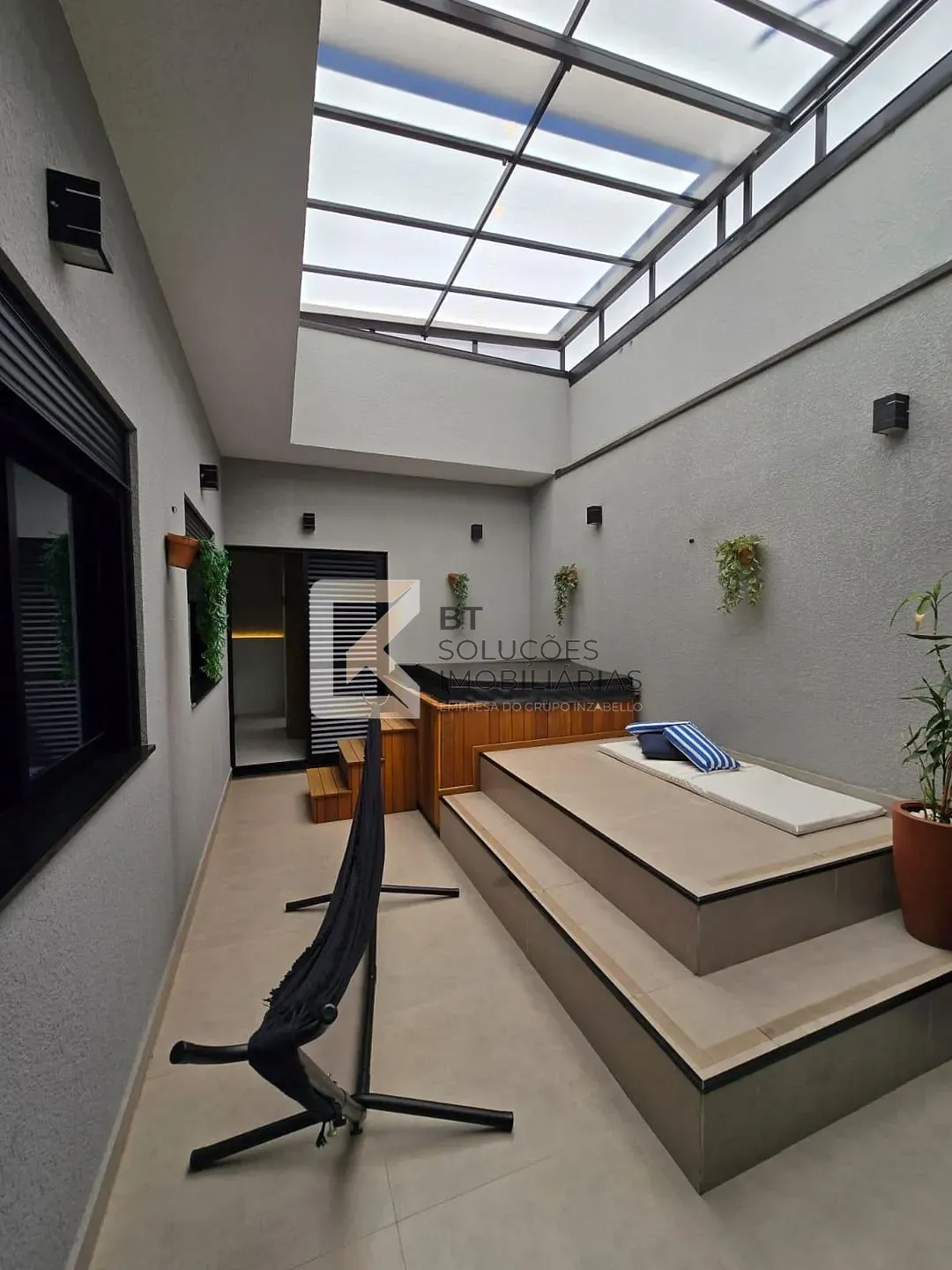 Casa, 3 quartos, 135 m² - Foto 1