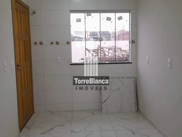 Casa com 353m² 3 quartos e 1 banheiro, à venda, no bairro Cará-Cará em Ponta Grossa
