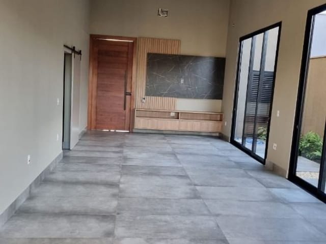 Foto do Casa - Casa com 3 dormitórios à venda, 190 m² por R$ 1.420.000 - Estância dos Ipês - Uberaba/MG | ZUCATO IMOBILIARIA LTDA