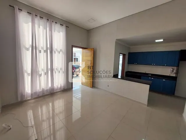 Casa com 150m² 3 quartos e 3 banheiros, para alugar, no bairro Jardim Park Real em Indaiatuba