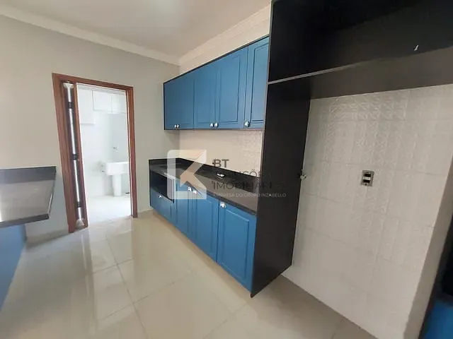 Casa com 150m² 3 quartos e 3 banheiros, para alugar, no bairro Jardim Park Real em Indaiatuba