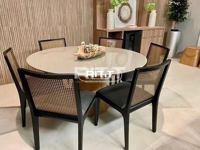 Casa com 360m² 4 quartos e 5 banheiros, à venda, no bairro Swiss Park em Campinas