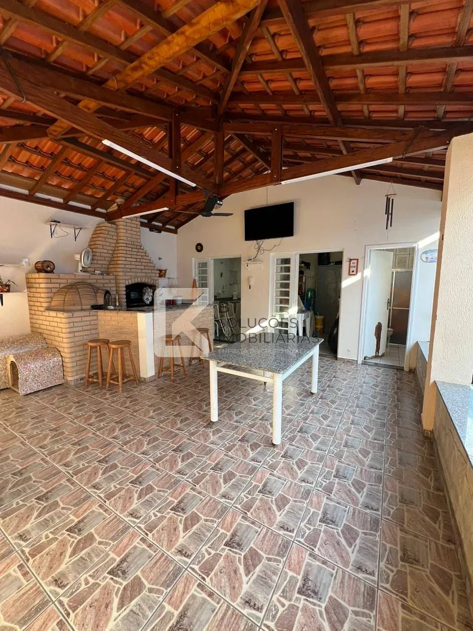 Casa, 3 quartos, 245 m² - Foto 3