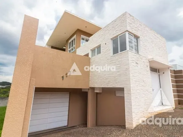 Casa com 285m² 4 quartos e 5 banheiros, à venda, no bairro Estrela em Ponta Grossa