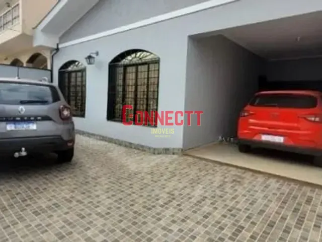 Casa com 300m² 3 quartos e 1 banheiro, à venda, no bairro Sumarezinho em Ribeirão Preto