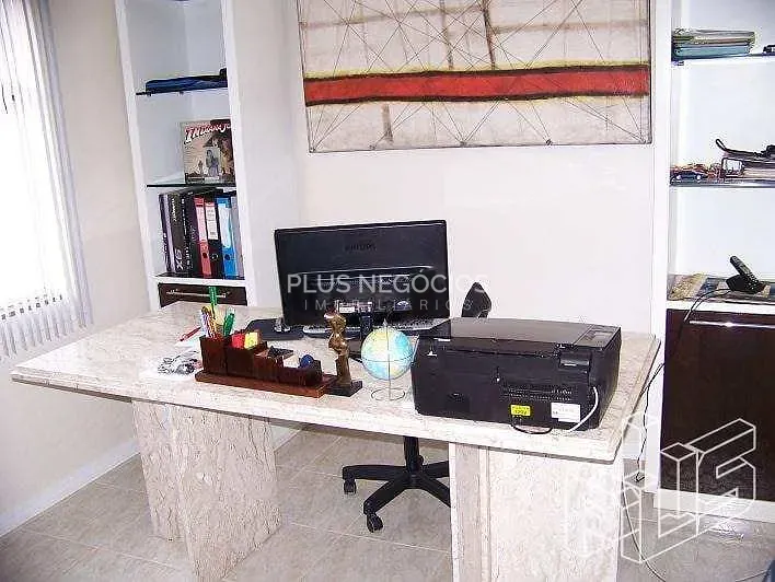 Casa, 3 quartos, 275 m² - Foto 16